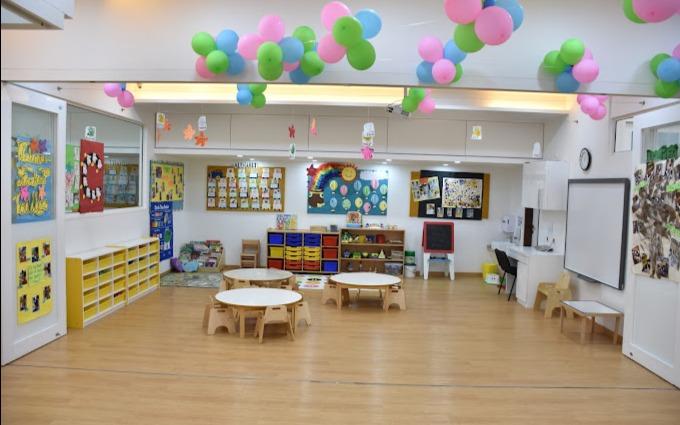 Early Wonders International Preschool preschool building in Bandra West, Mumbai